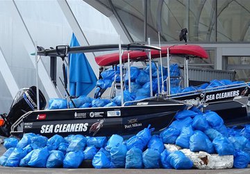 Mercury SeaPro propulsant le nettoyage du Northland.